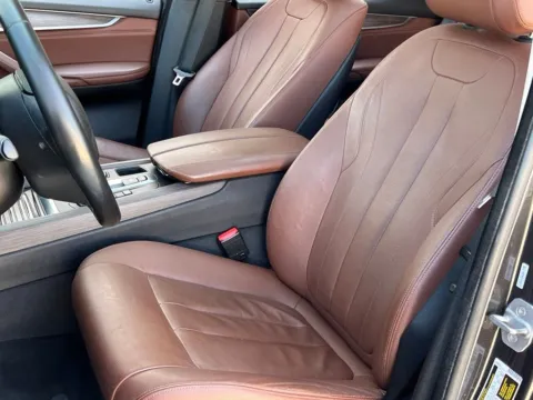 More photos of 2016 BMW X5 xDrive35i at Noblesville Imports, IN