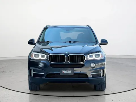 More photos of 2016 BMW X5 xDrive35i at Noblesville Imports, IN