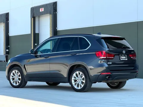 More photos of 2016 BMW X5 xDrive35i at Noblesville Imports, IN