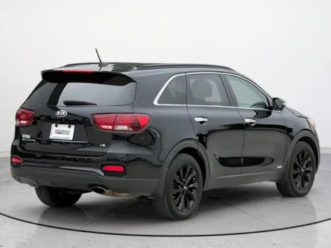 Photos of 2020 Kia Sorento S for sale in Noblesville, IN at Noblesville Imports