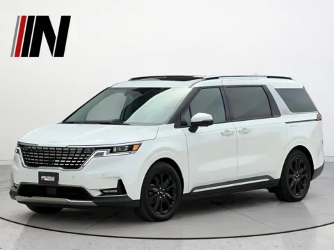 White 2023 Kia Carnival SX Prestige for sale in Noblesville, IN