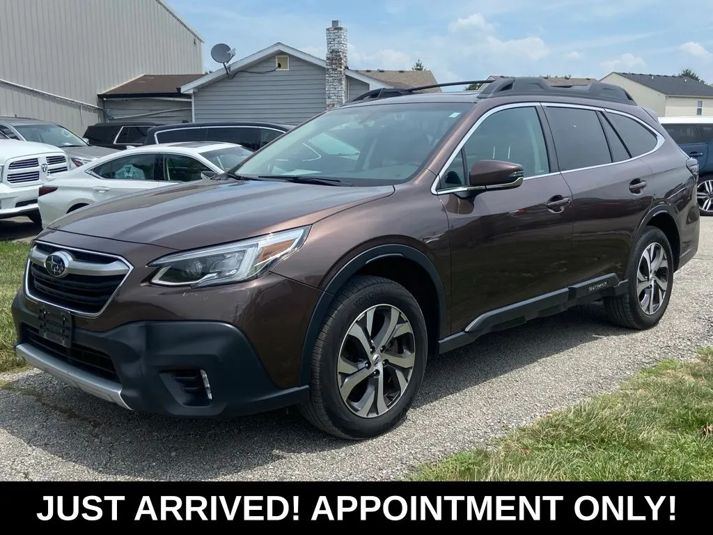 Brown 2022 Subaru Outback Limited for sale in Noblesville, IN