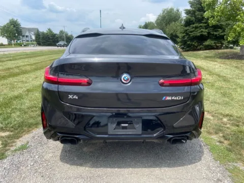 More photos of 2023 BMW X4 M40i at Noblesville Imports, IN