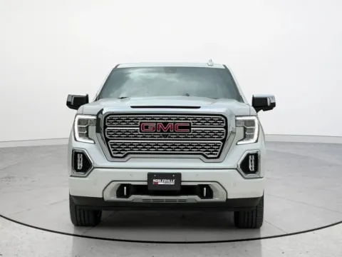 More photos of 2021 GMC Sierra 1500 Denali at Noblesville Imports, IN