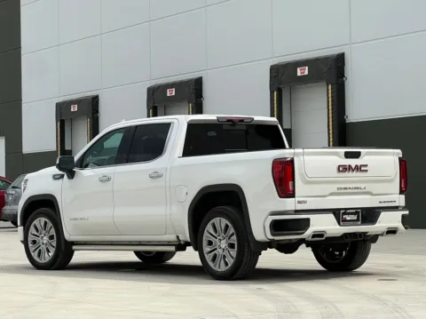 More photos of 2021 GMC Sierra 1500 Denali at Noblesville Imports, IN
