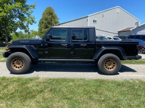 Photos of 2023 Jeep Gladiator Willys for sale in Noblesville, IN at Noblesville Imports