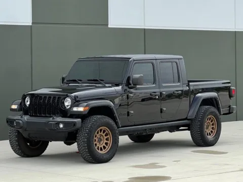 Black 2023 Jeep Gladiator Willys for sale in Noblesville, IN
