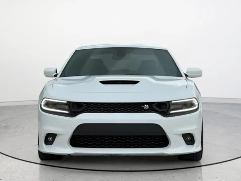 More photos of 2019 Dodge Charger R/T Scat Pack at Noblesville Imports, IN