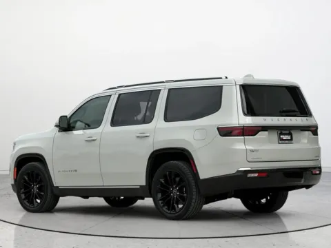 Photos of 2022 Jeep Wagoneer Series III for sale in Noblesville, IN at Noblesville Imports