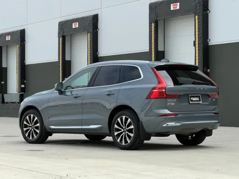 More photos of 2023 Volvo XC60 B5 Plus Bright Theme at Noblesville Imports, IN