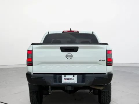 More photos of 2022 Nissan Frontier S at Noblesville Imports, IN