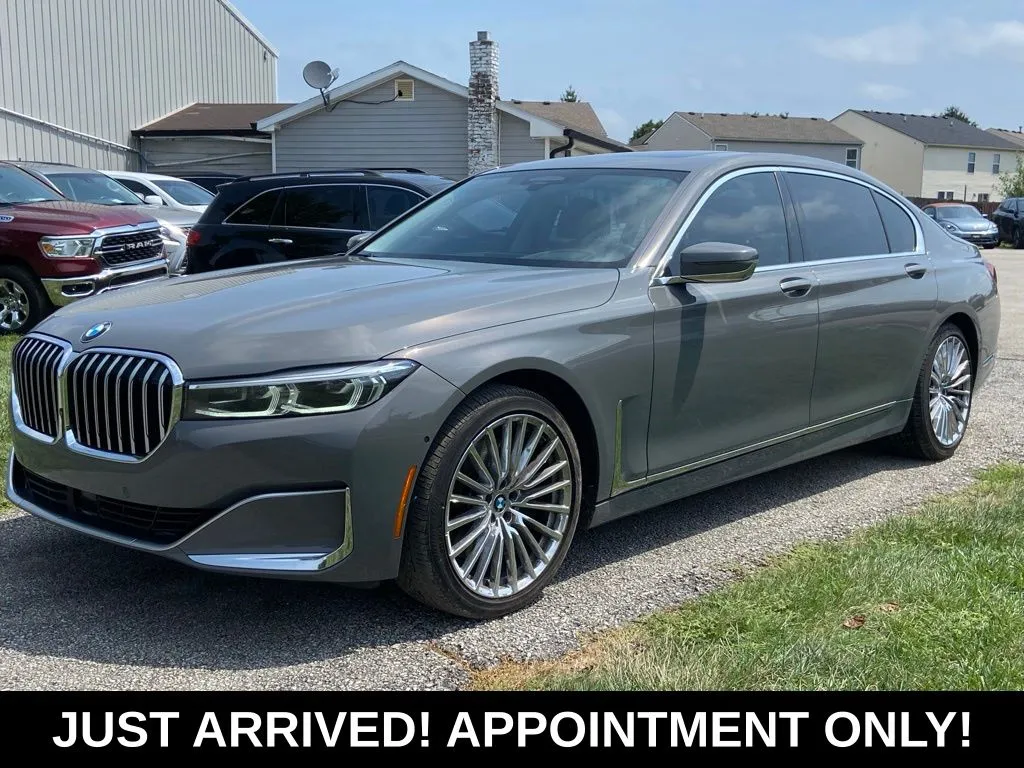 Gray 2021 BMW 7 Series 750i xDrive for sale in Noblesville, IN