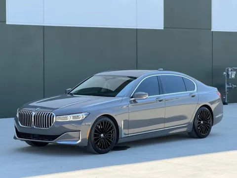 Gray 2021 BMW 7 Series 750i xDrive for sale in Noblesville, IN