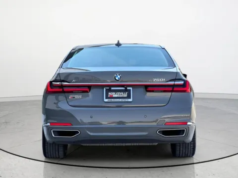 More photos of 2021 BMW 7 Series 750i xDrive at Noblesville Imports, IN