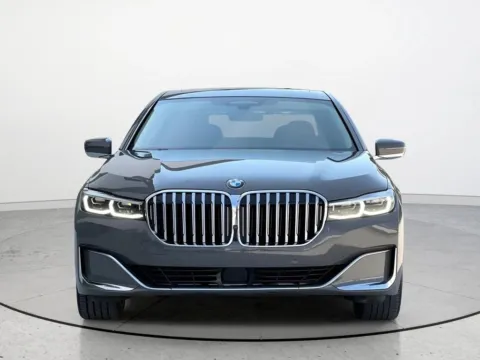 More photos of 2021 BMW 7 Series 750i xDrive at Noblesville Imports, IN