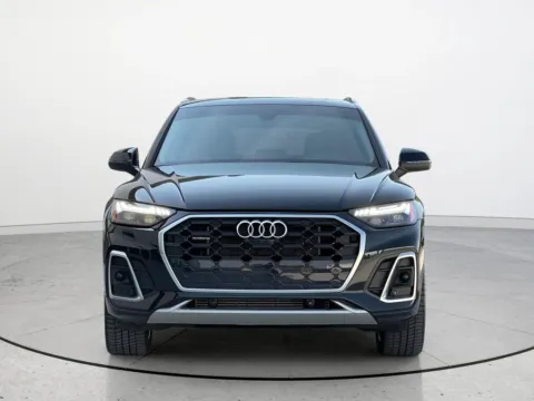 More photos of 2021 Audi Q5 e 55 Prestige at Noblesville Imports, IN