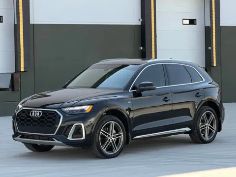 Black 2021 Audi Q5 e 55 Prestige for sale in Noblesville, IN