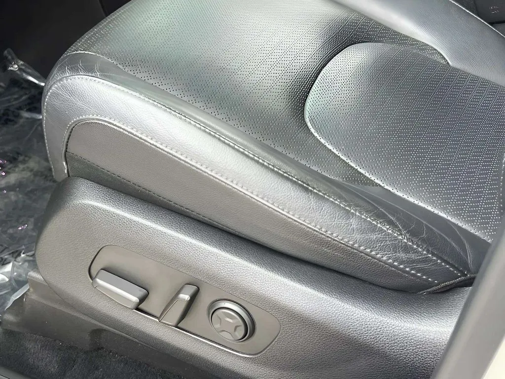 2022 Kia Carnival SX Prestige - Photo 15