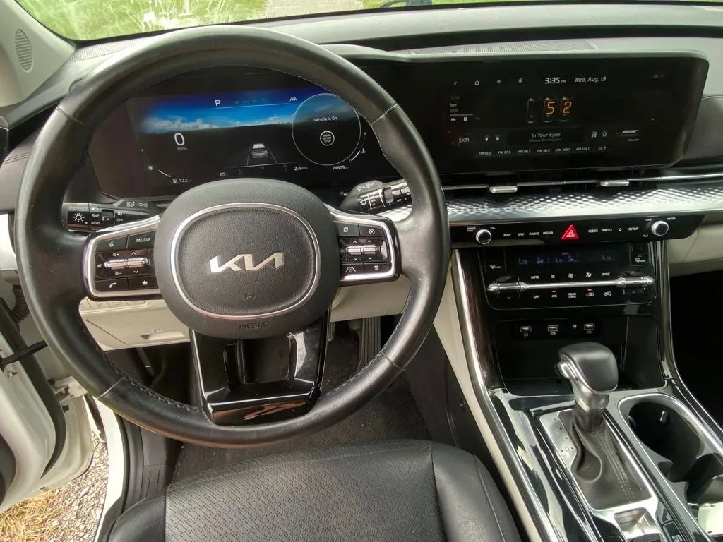 2022 Kia Carnival SX Prestige - Photo 10