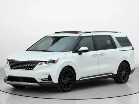 White 2022 Kia Carnival SX Prestige for sale in Noblesville, IN