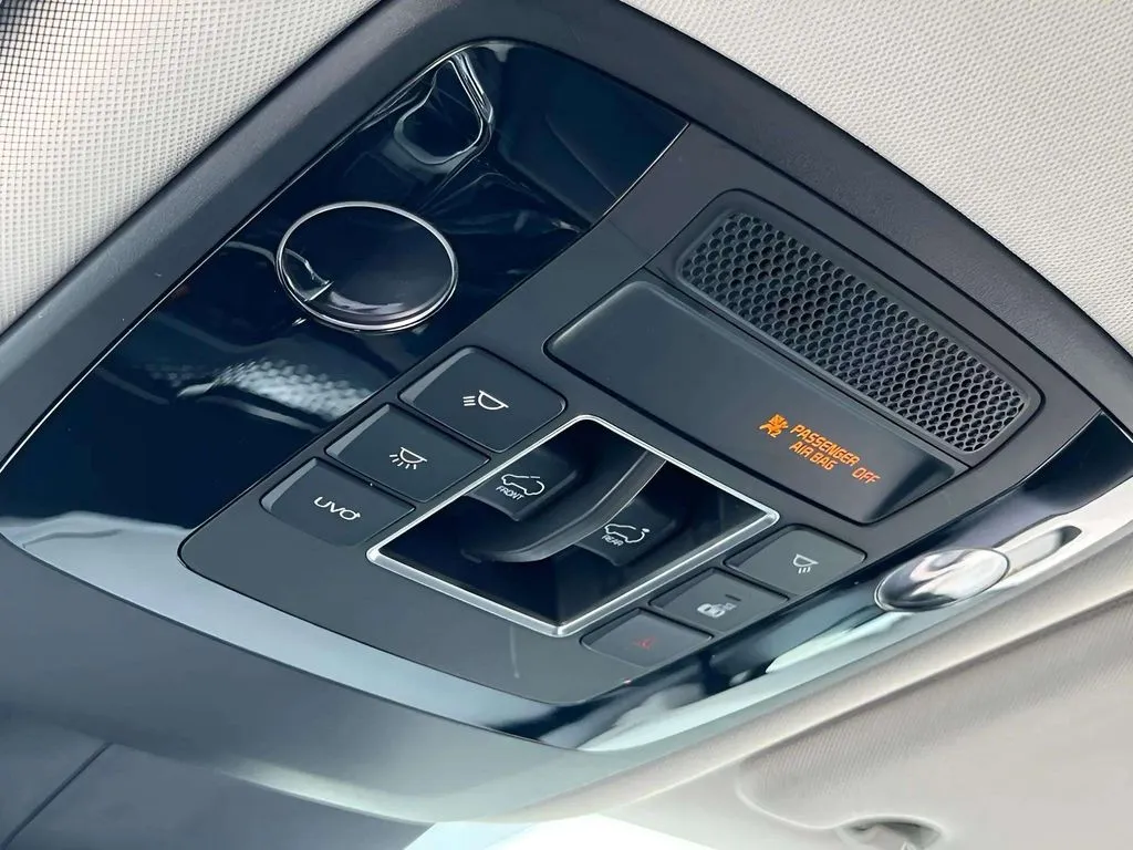 2022 Kia Carnival SX Prestige - Photo 14