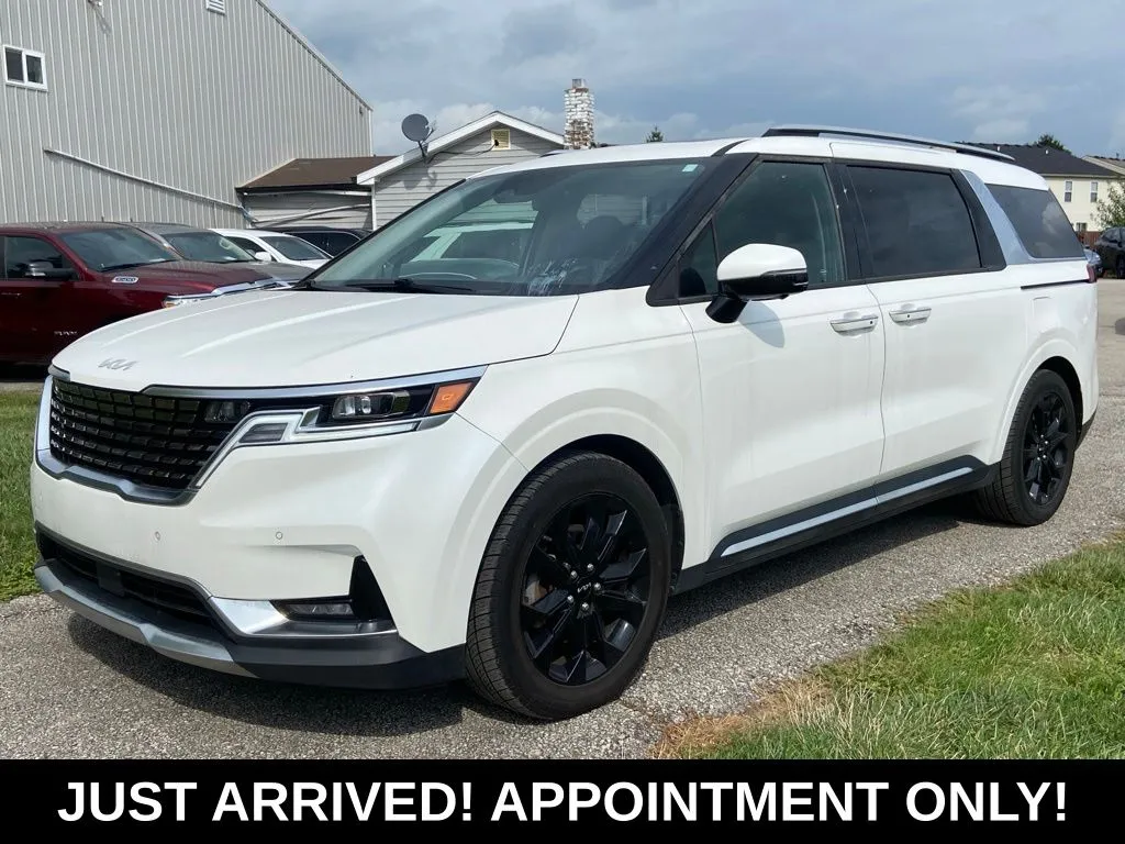 White 2022 Kia Carnival SX Prestige for sale in Noblesville, IN