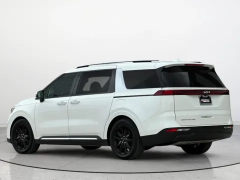 More photos of 2022 Kia Carnival SX Prestige at Noblesville Imports, IN