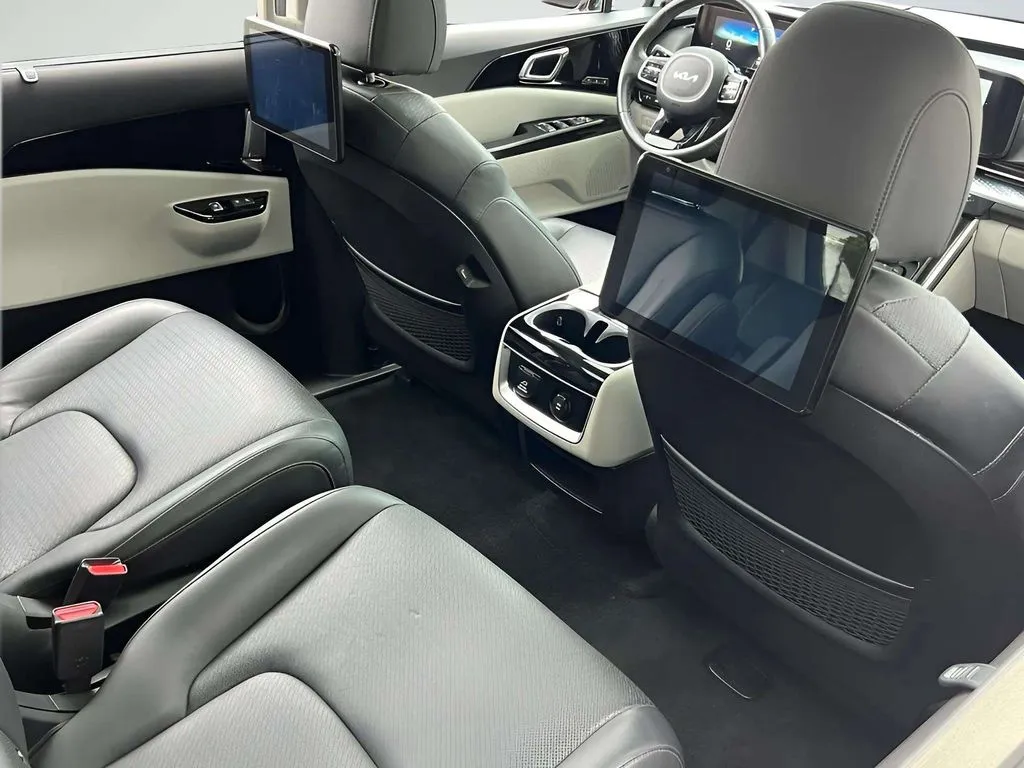 2022 Kia Carnival SX Prestige - Photo 36
