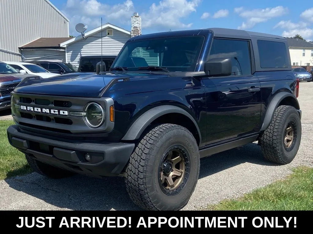 Blue 2021 Ford Bronco Big Bend for sale in Noblesville, IN