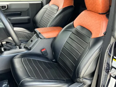 More photos of 2021 Ford Bronco Big Bend at Noblesville Imports, IN