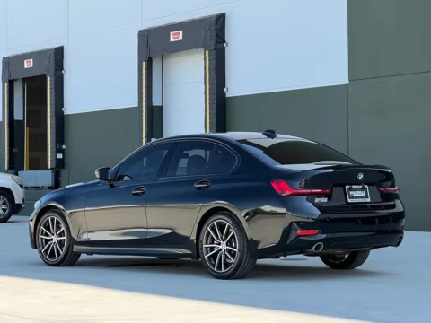 More photos of 2020 BMW 3 Series 330i at Noblesville Imports, IN