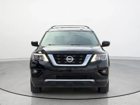 More photos of 2020 Nissan Pathfinder SV at Noblesville Imports, IN