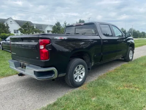 More photos of 2019 Chevrolet Silverado 1500 LT at Noblesville Imports, IN