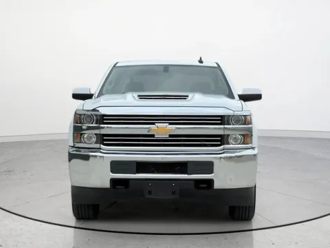 More photos of 2018 Chevrolet Silverado 2500 HD LT at Noblesville Imports, IN