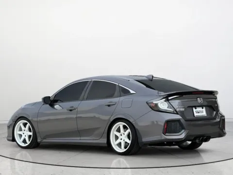 More photos of 2018 Honda Civic Si at Noblesville Imports, IN