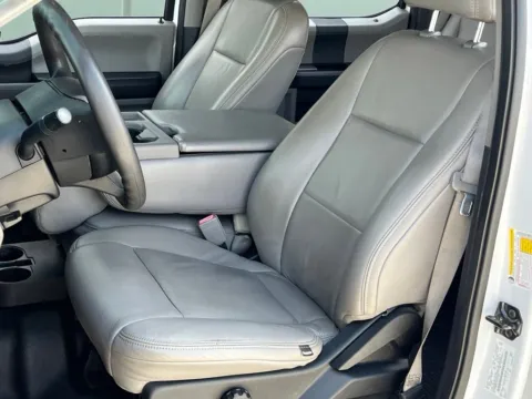 More photos of 2019 Ford F-450SD XL at Noblesville Imports, IN