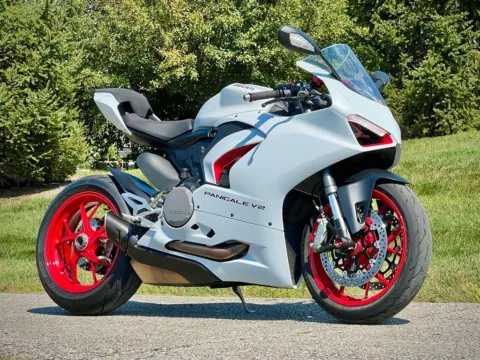 Unknown 2021 Ducati V2 for sale in Noblesville, IN