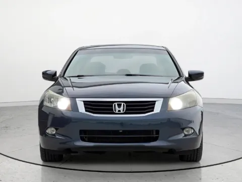 More photos of 2010 Honda Accord EX-L at Noblesville Imports, IN