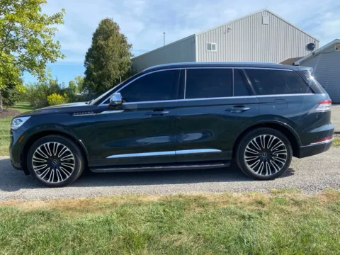 Photos of 2022 Lincoln Aviator Black Label for sale in Noblesville, IN at Noblesville Imports