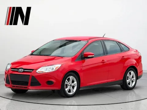 Red 2014 Ford Focus SE for sale in Noblesville, IN