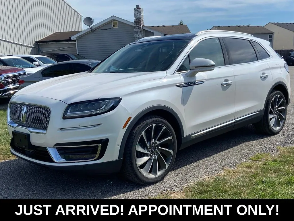 White 2019 Lincoln Nautilus Reserve for sale in Noblesville, IN
