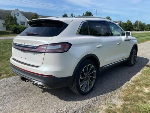 More photos of 2019 Lincoln Nautilus Reserve at Noblesville Imports, IN