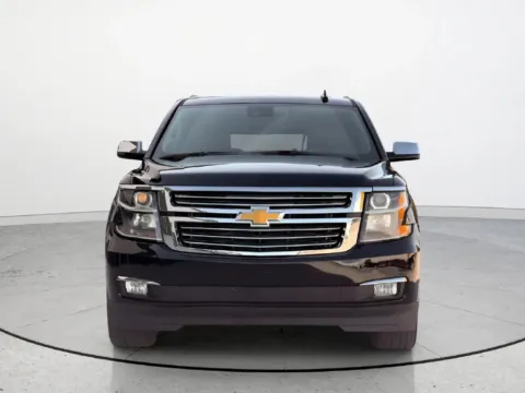 More photos of 2020 Chevrolet Suburban Premier at Noblesville Imports, IN