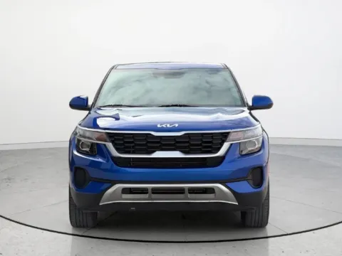 More photos of 2023 Kia Seltos LX at Noblesville Imports, IN