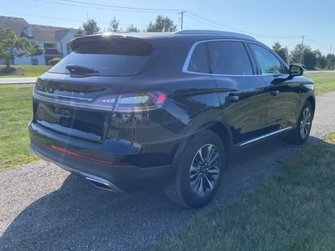 More photos of 2023 Lincoln Nautilus Standard at Noblesville Imports, IN