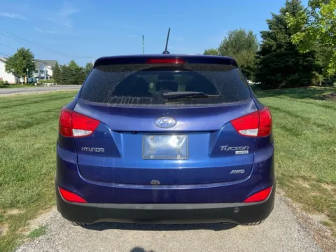 More photos of 2013 Hyundai Tucson Limited at Noblesville Imports, IN