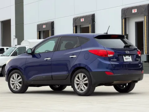 Photos of 2013 Hyundai Tucson Limited for sale in Noblesville, IN at Noblesville Imports