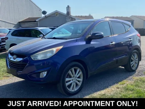 Blue 2013 Hyundai Tucson Limited for sale in Noblesville, IN