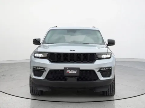 More photos of 2023 Jeep Grand Cherokee Limited at Noblesville Imports, IN
