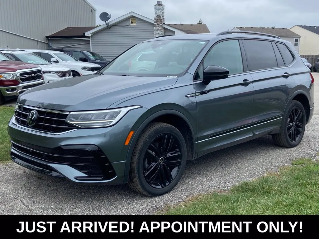 Gray 2022 Volkswagen Tiguan 2.0T SE R-Line Black for sale in Noblesville, IN